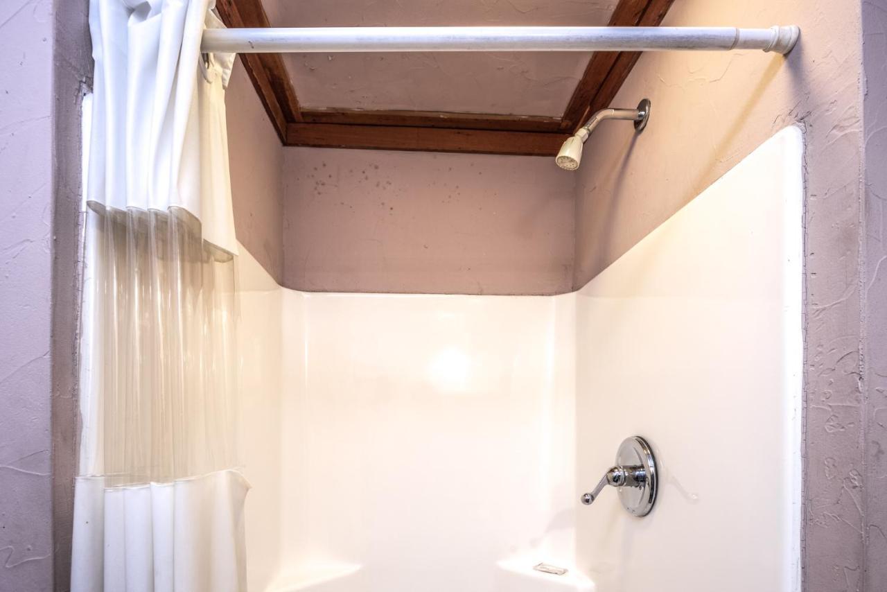 Apache Village 9, Queen Bed, Midtown, Pet Friendly, Sleeps 2 Ruidoso Buitenkant foto